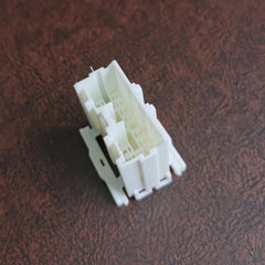 DJ7141-1.8-11 Automotive Connector Housing Rubber Box